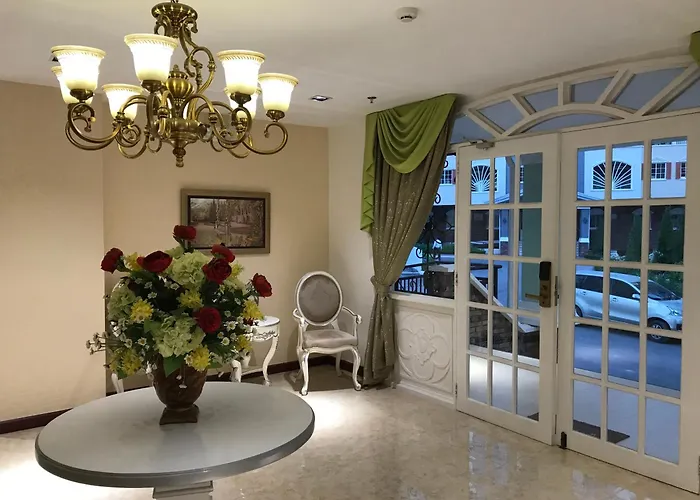 2, Apple One Banawa Heights Aparthotel